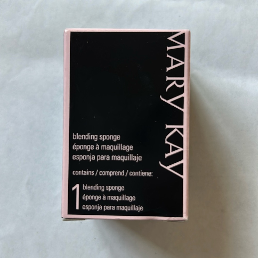 Mary Kay Blending Sponge NIB